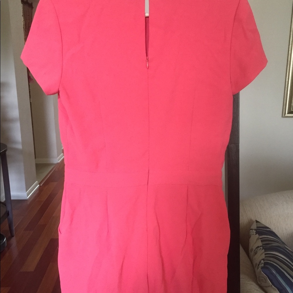 Pink romper - Picture 2 of 2